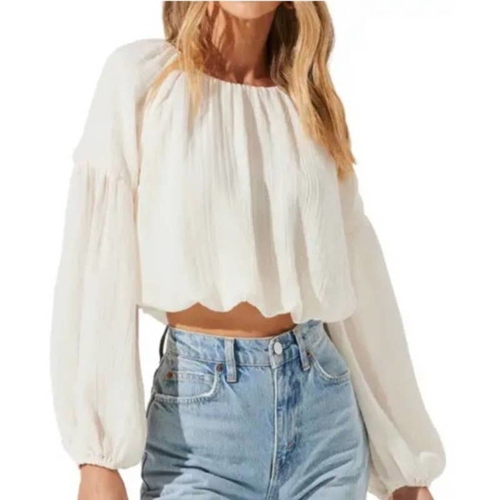 ASTR the Label Puff Sleeve Bubble Hem Blouse Cream Women's Size XL NWT
